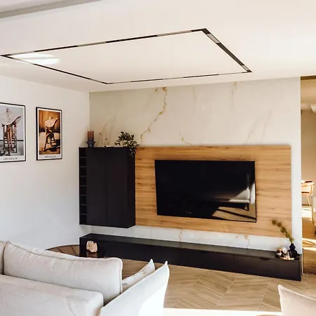Apartament N10 Apartamento *